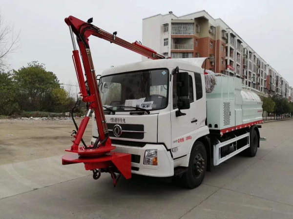 東風(fēng)天錦隧道清洗車(chē)
